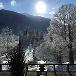 Διαμέρισμα Wohnen Am Weissachsteg Kreuth