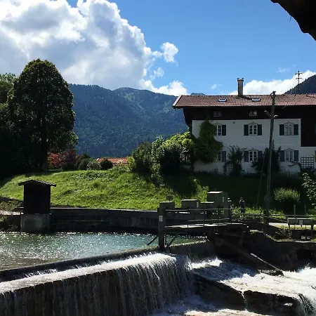 Wohnen Am Weissachsteg Lägenhet